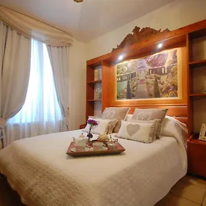 Apartment The Right Place 4u Domus Savelli Boutique, Rome